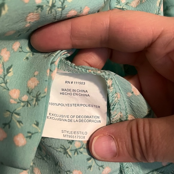 LOVE & PIECE cropped blouse with puff sleeves and bow size M - Picture 6 of 6